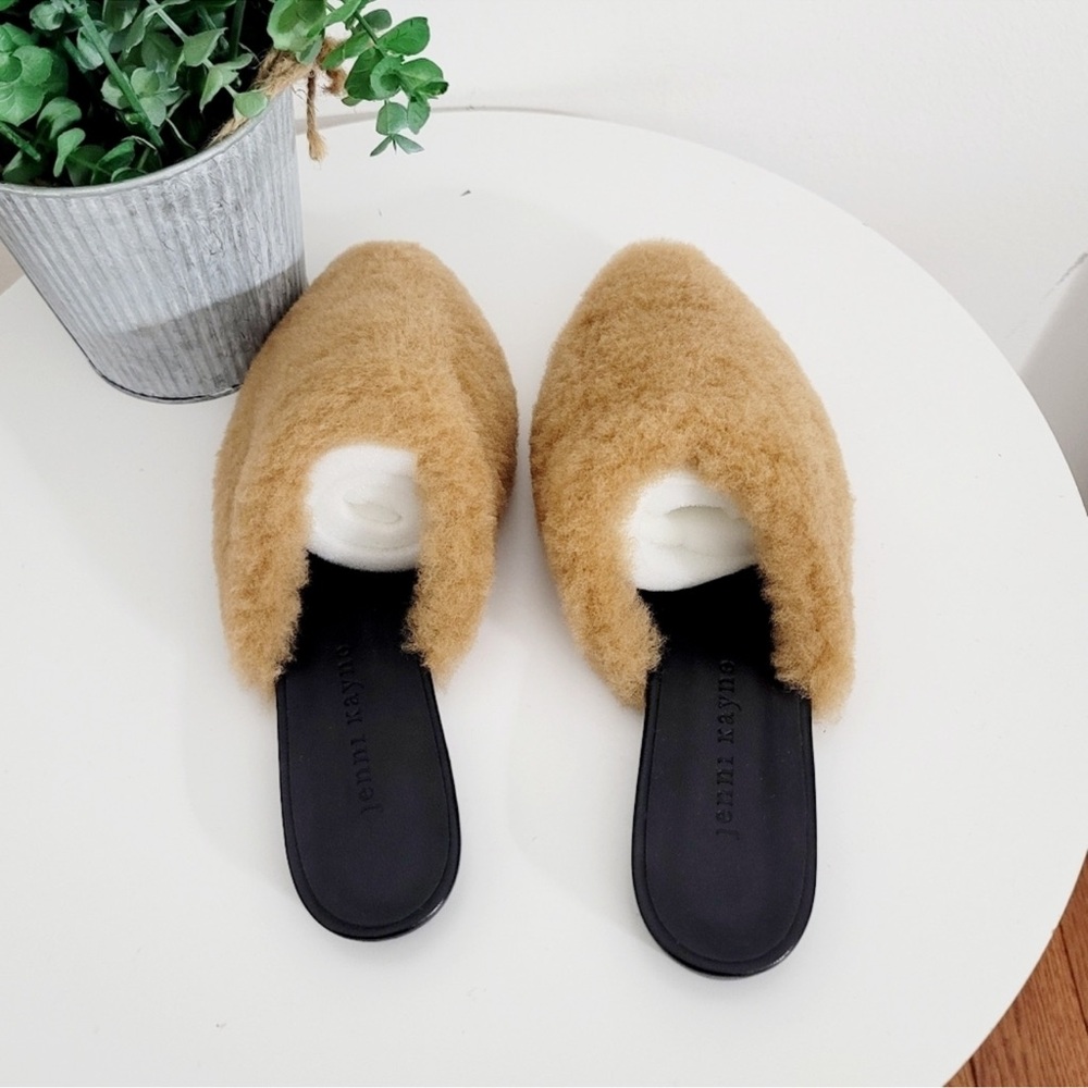 Jenni Kayne shearling mules in natural SIZE 36 NWT
Made in Italy - Picture 6 of 7